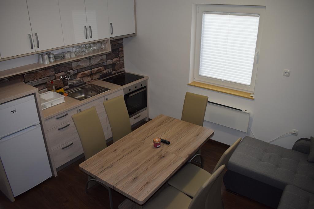 Borovnica Catez Apartment Catez ob Savi Luaran gambar