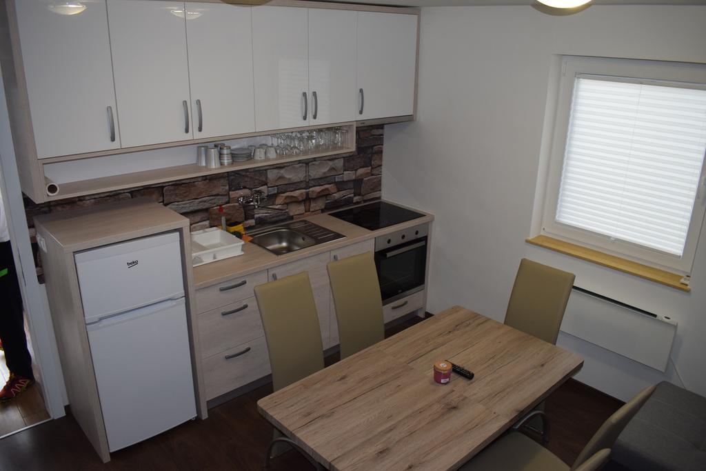 Borovnica Catez Apartment Catez ob Savi Luaran gambar