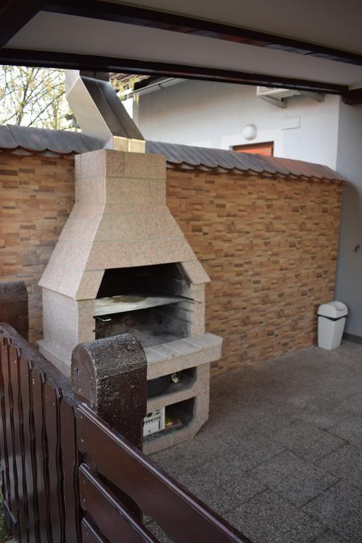 Borovnica Catez Apartment Catez ob Savi Luaran gambar